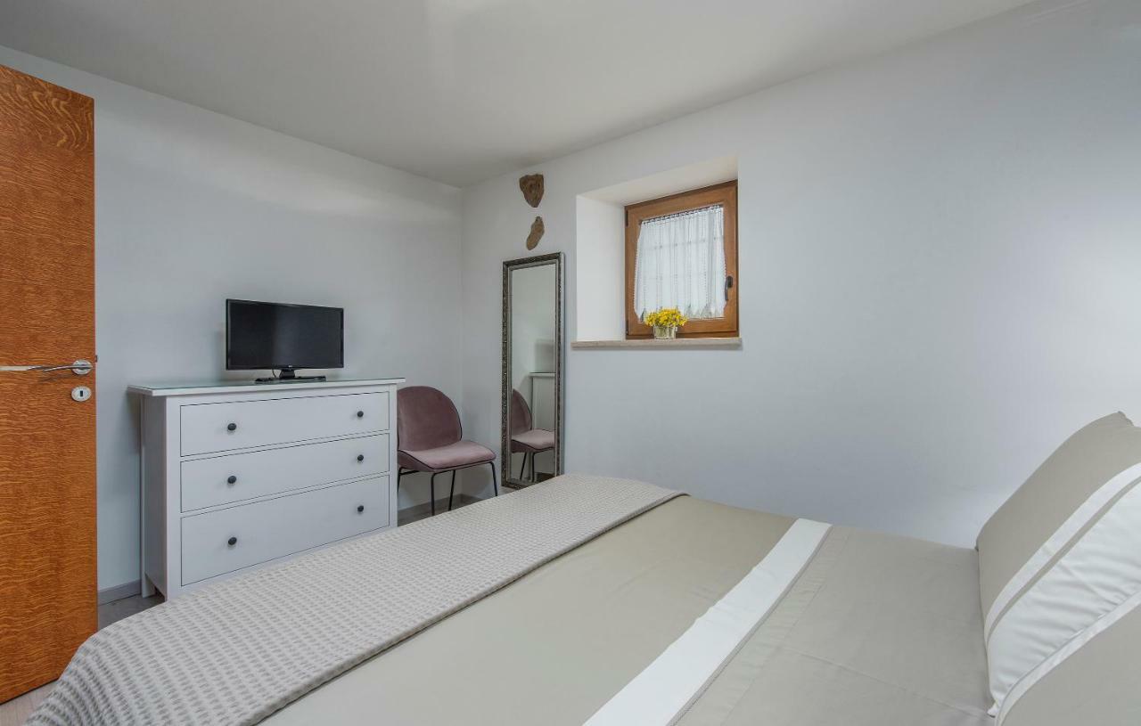 Apartment Claire Karsete Exterior photo